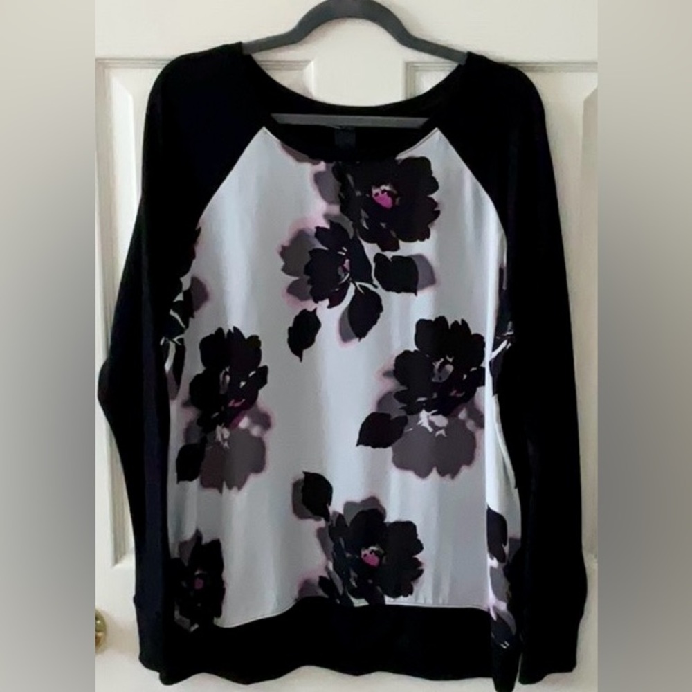 Lane Bryant long sleeve light weight blouse